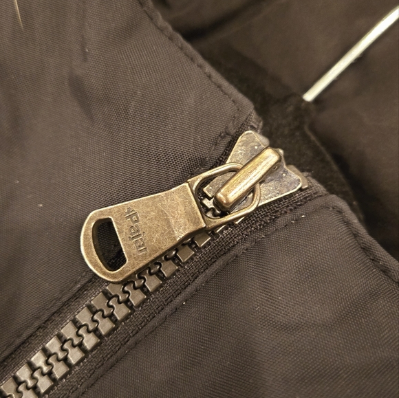 Pajar Canada Women's Winter Coat - Picture 3 of 7